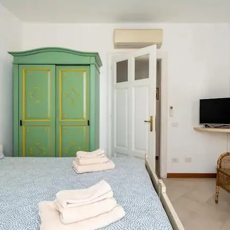 Via Del Centro Bed and breakfast 3*