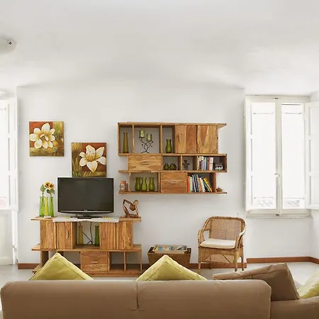 Via Del Centro Frühstückspension 3*